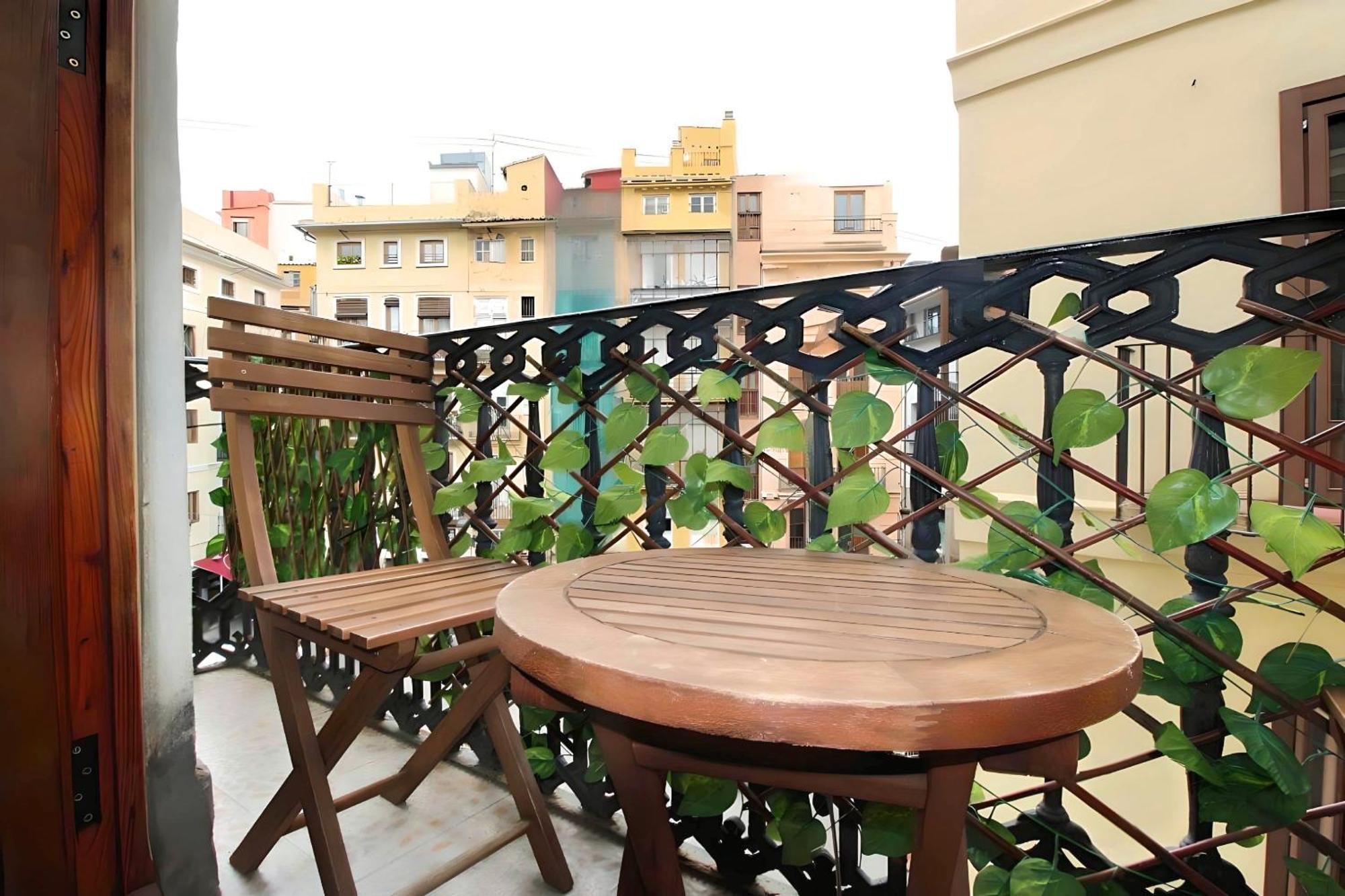 Apartamento Reformado Cerca De La Plaza Redonda 발렌시아 외부 사진